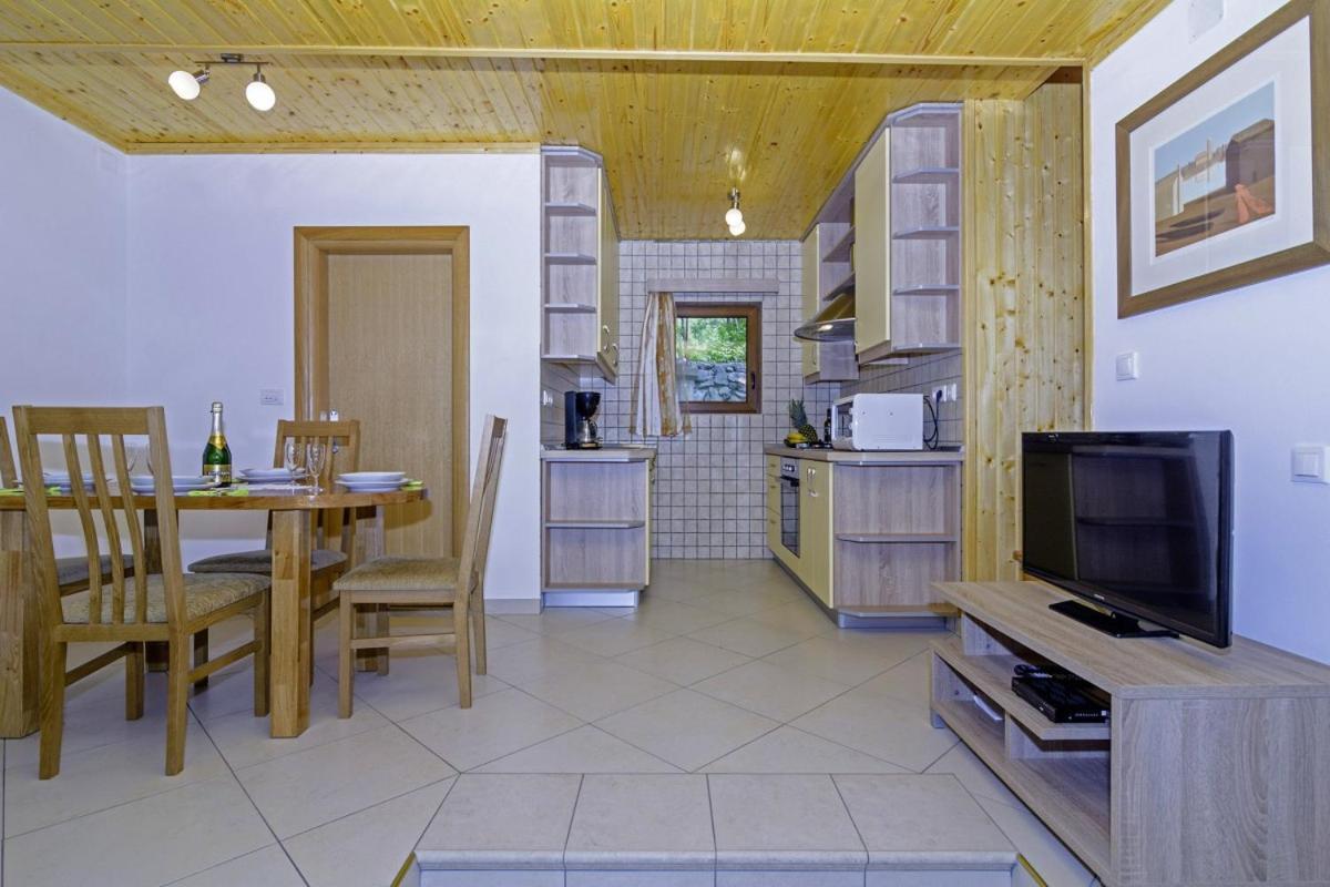 Chalets Bogo & Neno Ledenice Zewnętrze zdjęcie